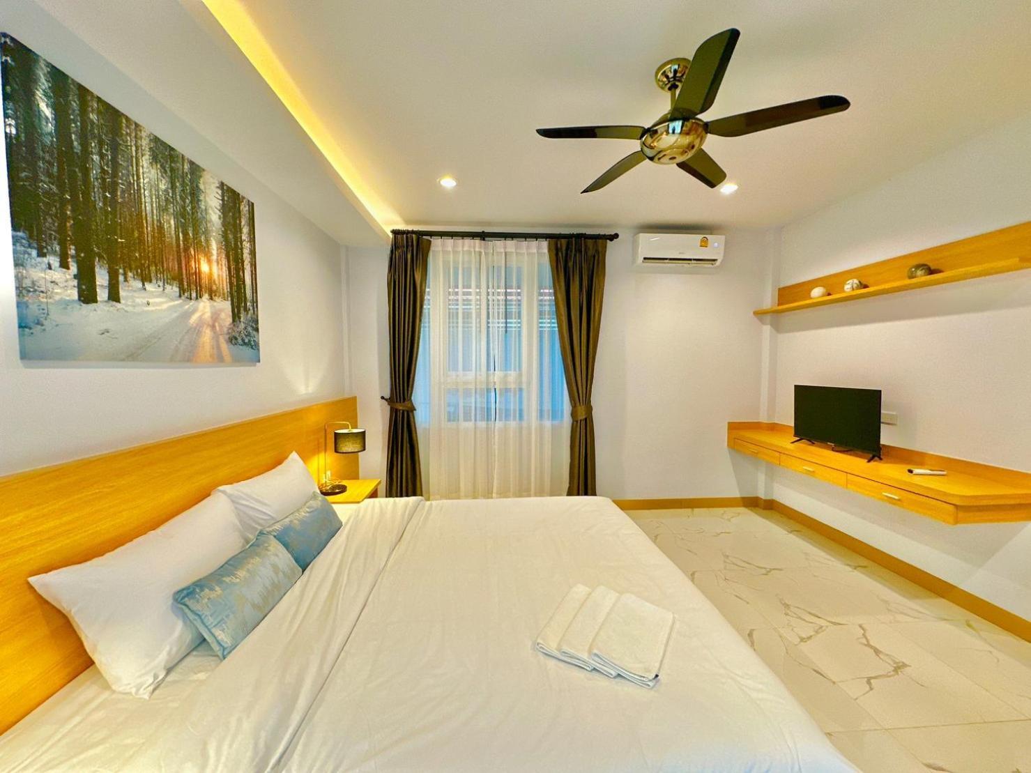 Tagvilla Suksabai In 04 Bedroom Villa Pattaya