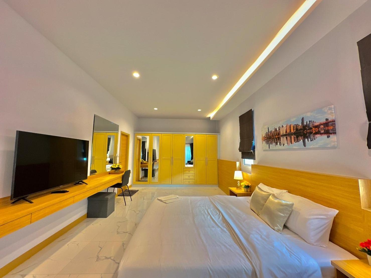 Tagvilla Suksabai In 04 Bedroom Villa *